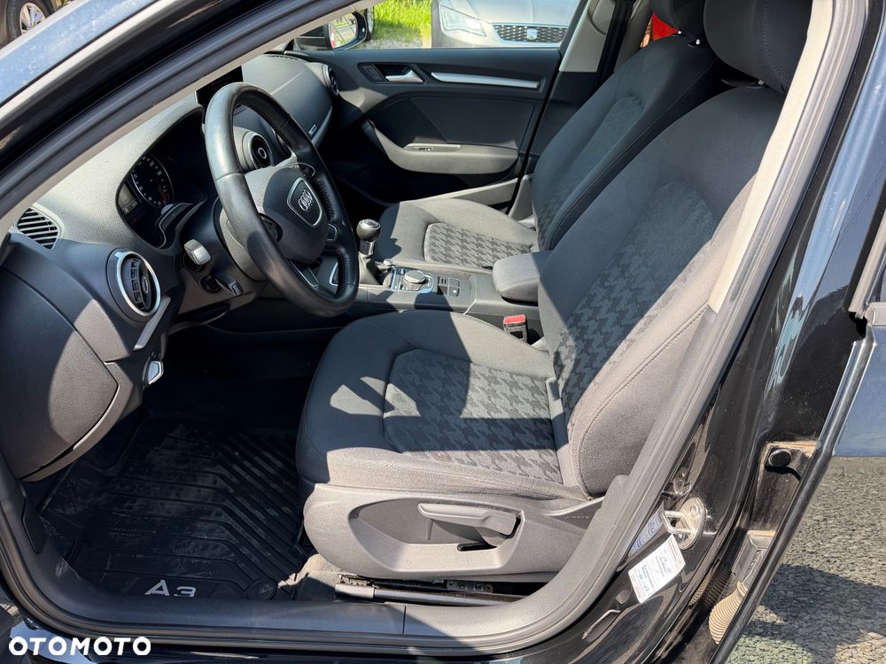 Audi A3 Sportback 1.6 TDI (clean diesel) Attraction - 28