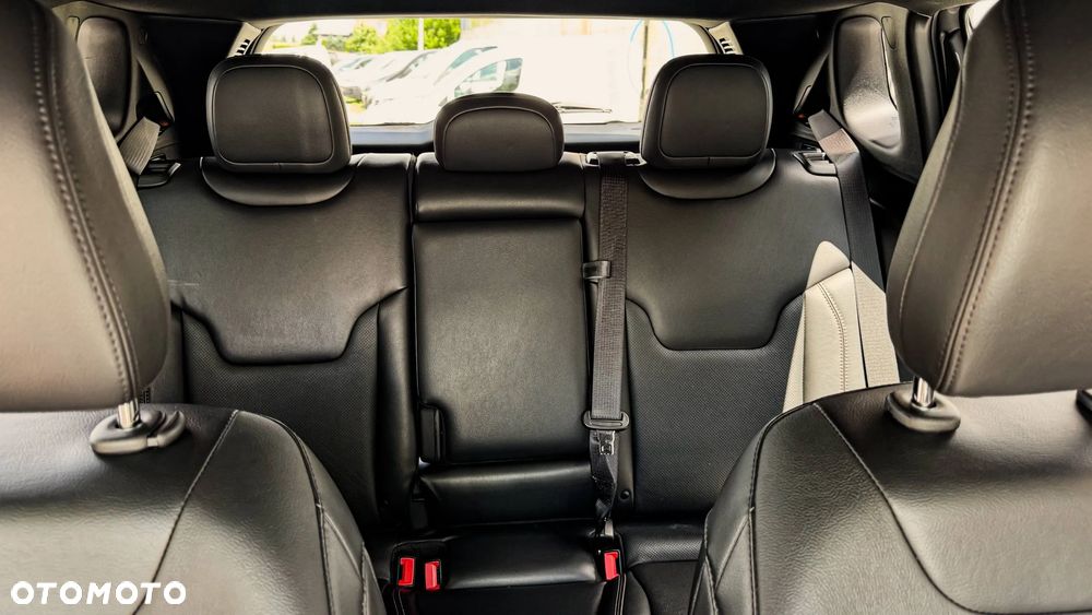 Jeep Compass - 17