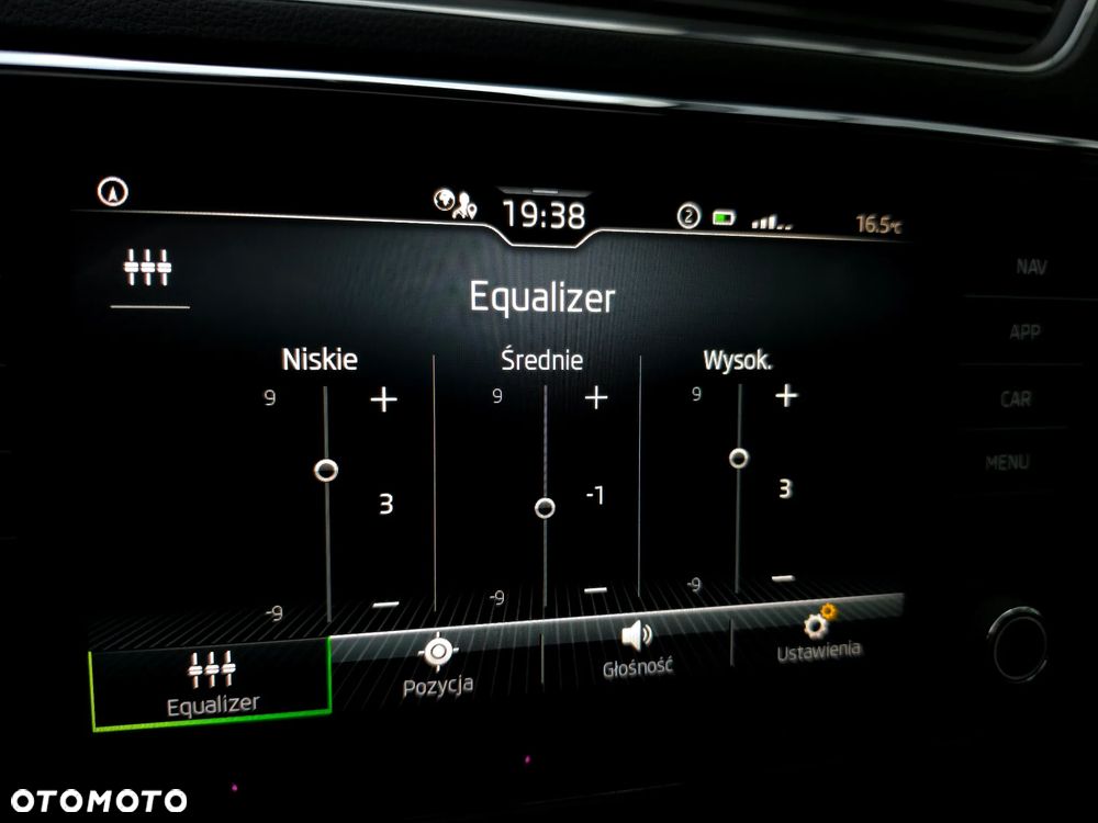 Skoda Superb 2.0 TDI SCR Ambition DSG - 31