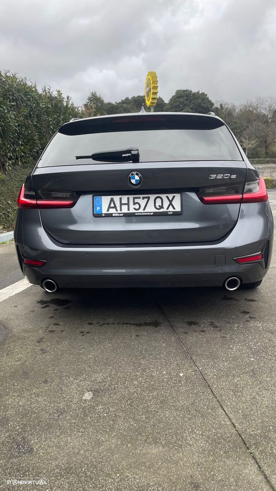 BMW 320 - 3