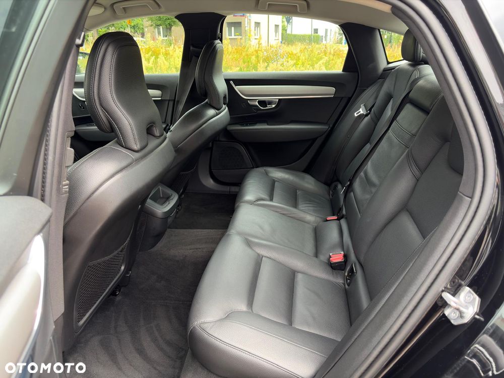 Volvo S90 D4 Momentum - 15