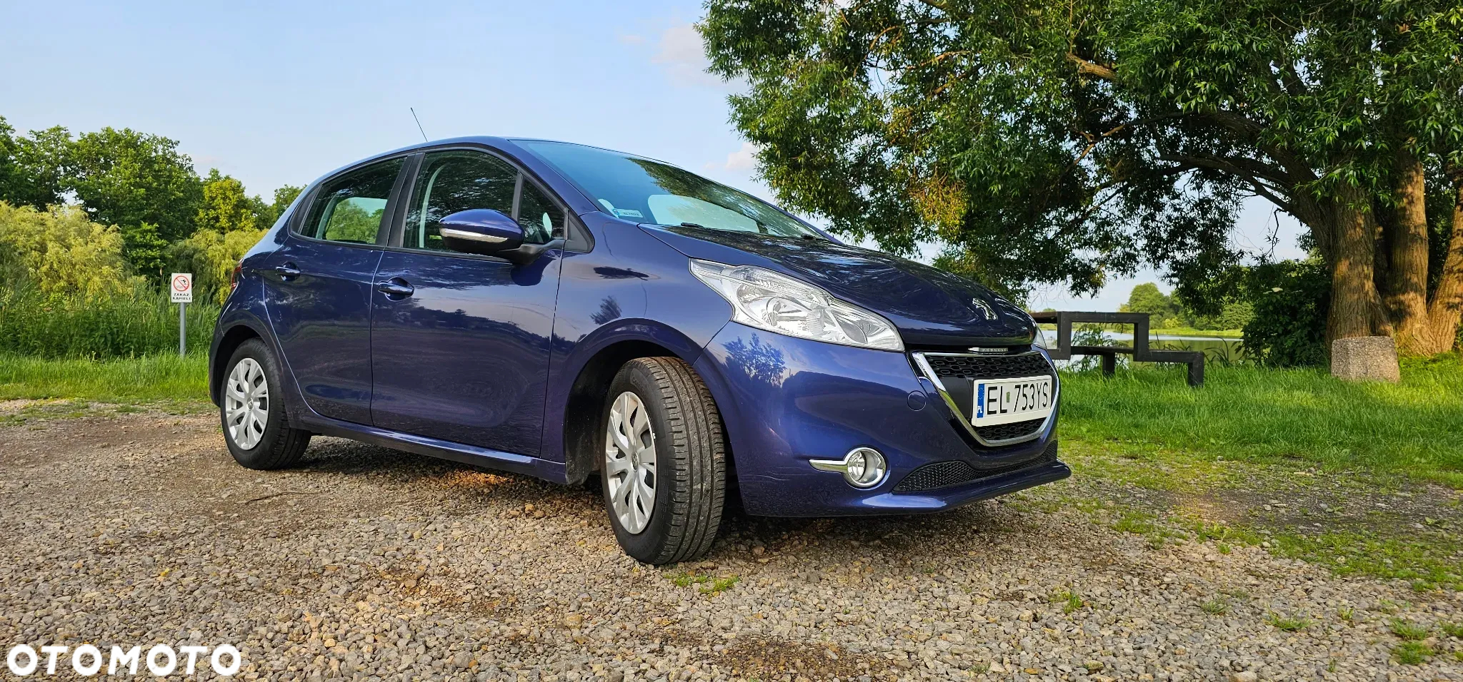 Peugeot 208 - 2