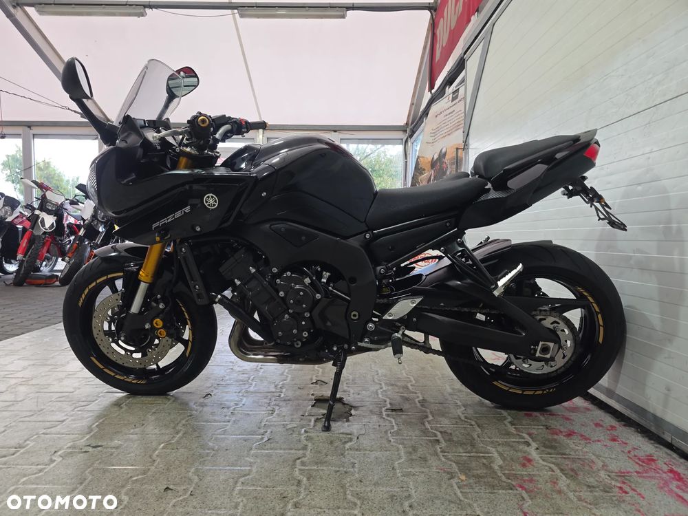 Yamaha FZ - 15