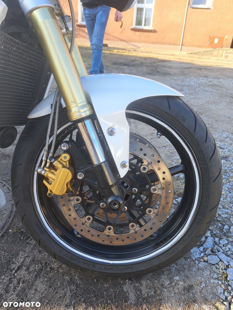 Triumph Street Triple - 6