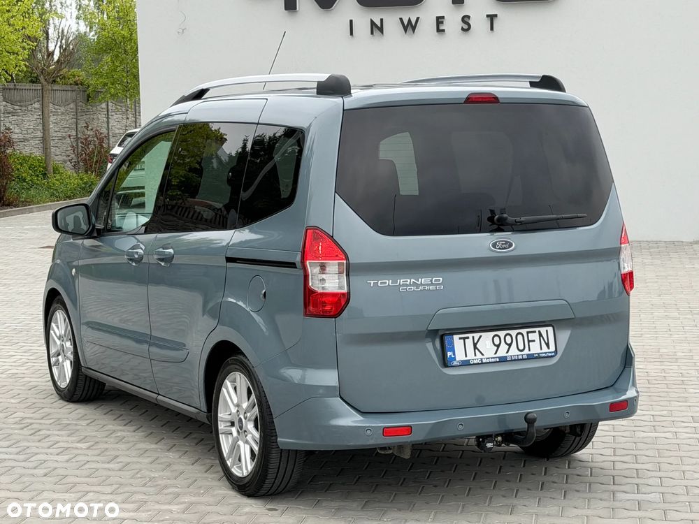 Ford Tourneo Courier 1.5 TDCi Trend - 4