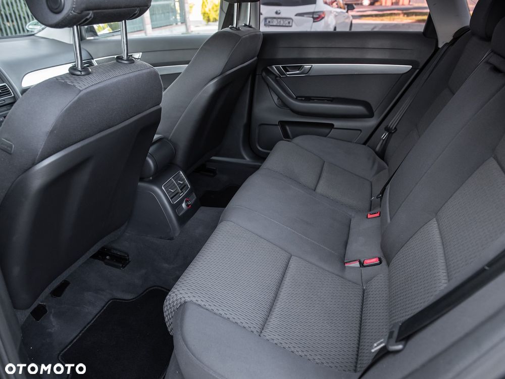 Audi A6 Avant - 24