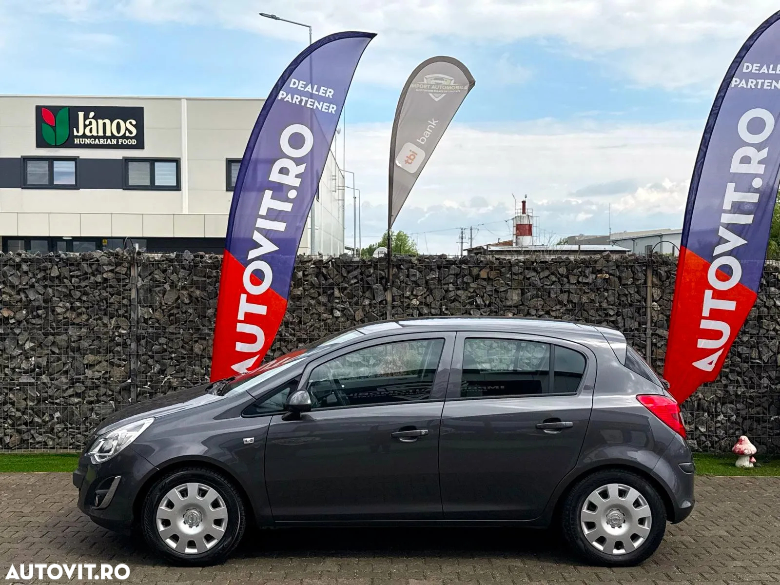 Opel Corsa 1.2 Essentia - 17