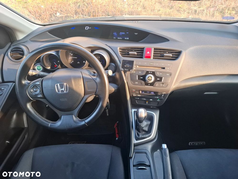 Honda Civic 1.4 i-VTEC Elegance - 13