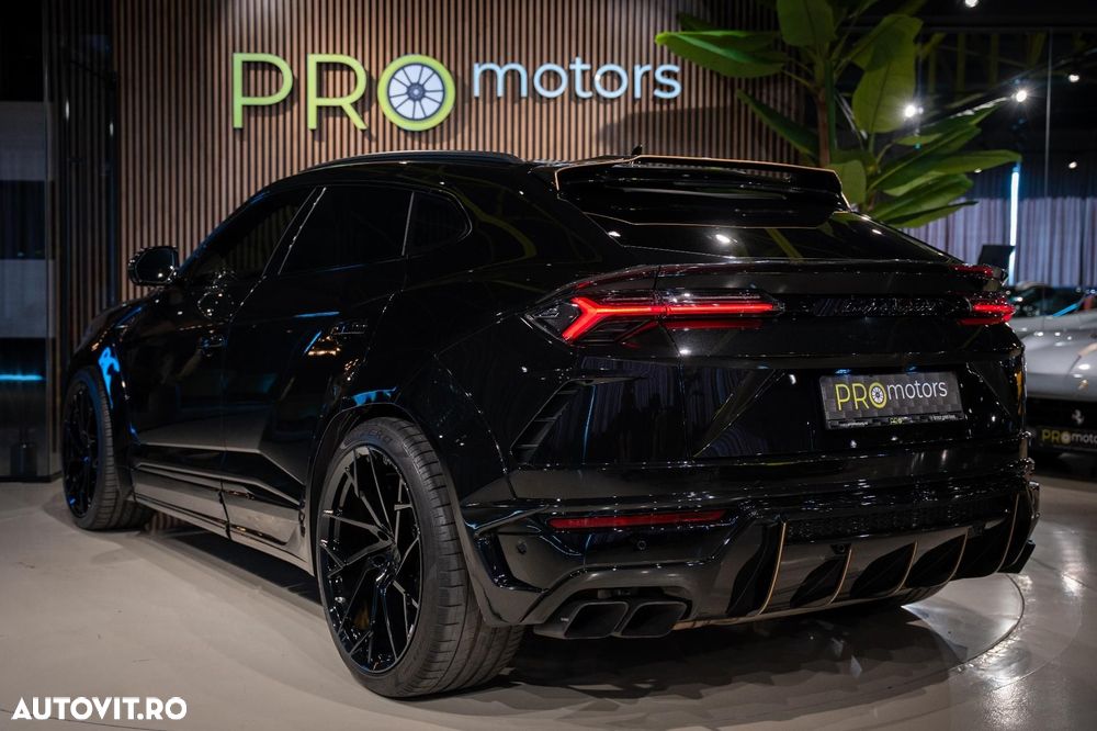 Lamborghini URUS - 26