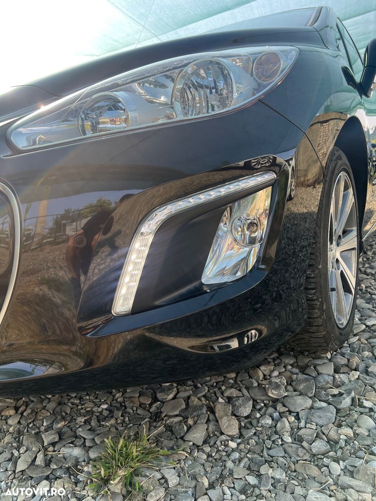 Peugeot 308 1.6 THP Active - 11