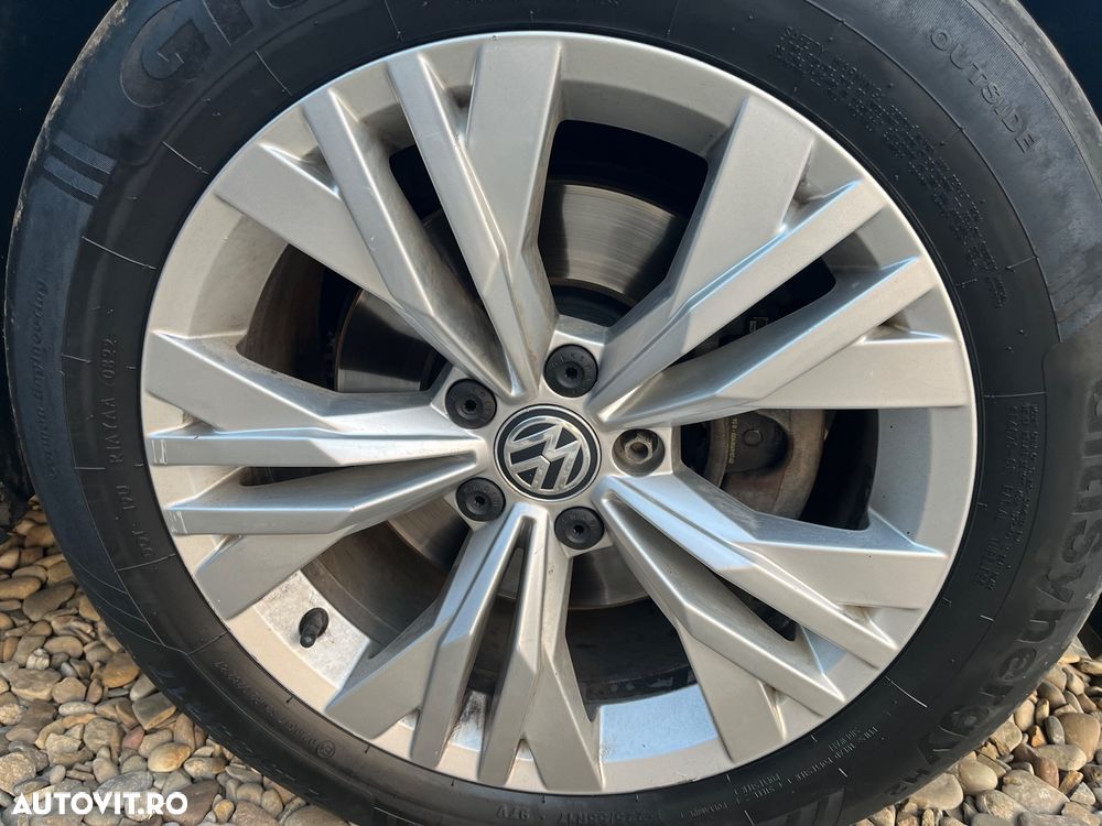 Volkswagen Passat Alltrack 2.0 TDI DSG 4Motion - 27