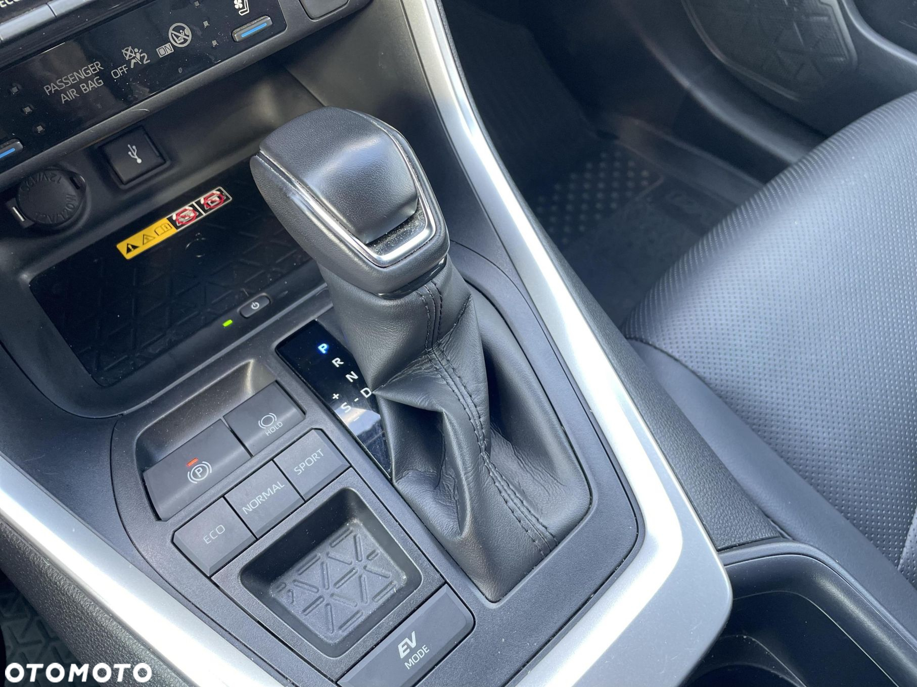 Toyota RAV4 - 15