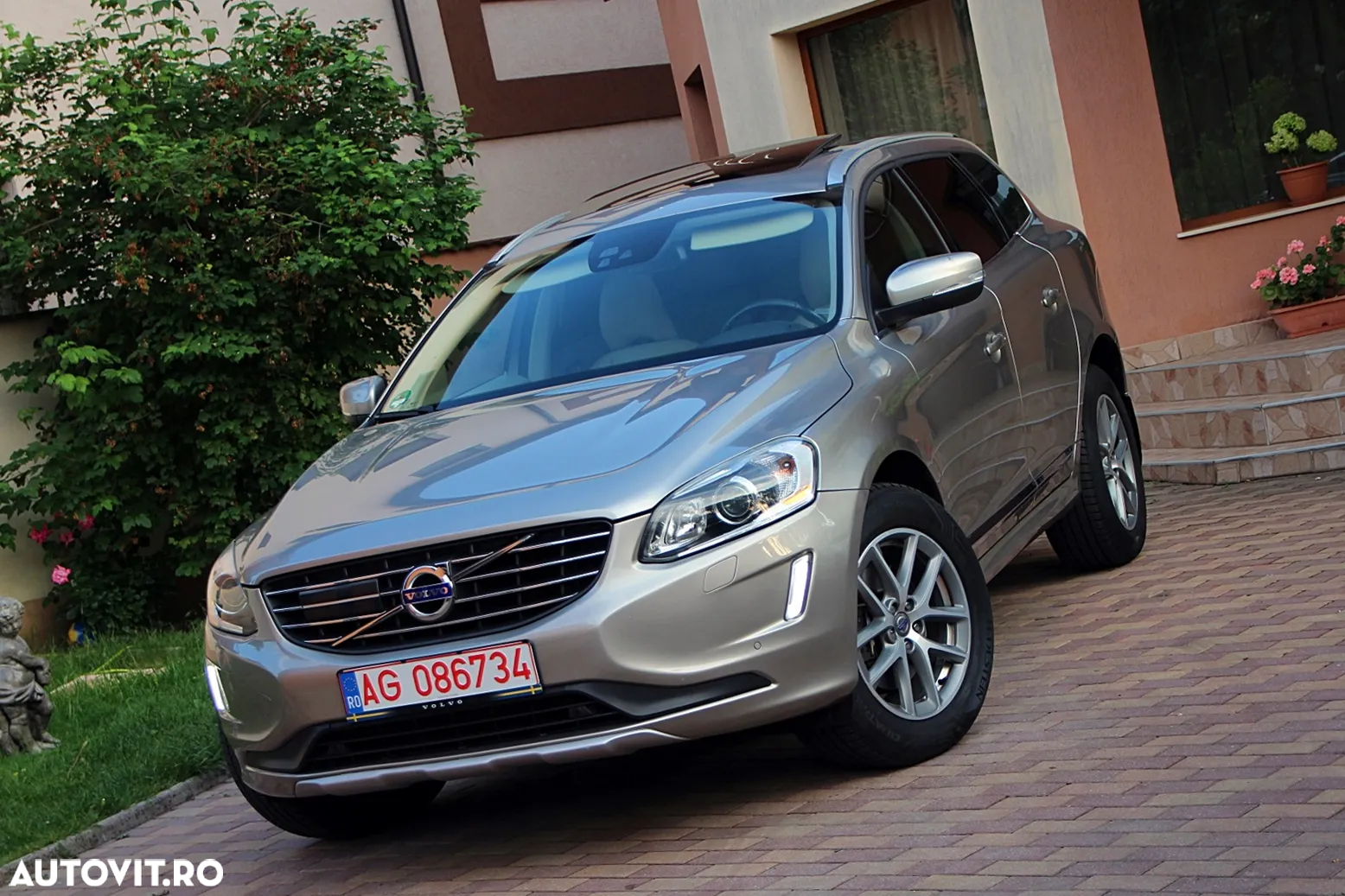 Volvo XC 60 D4 Geartronic Summum - 3