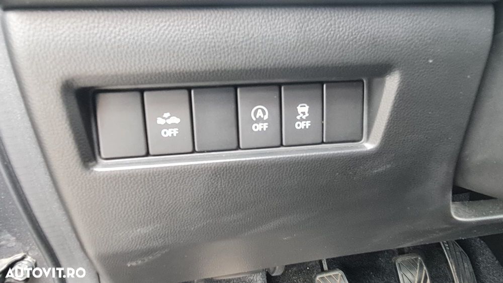Suzuki Swift M-Hybrid 1.2 Cool - 11