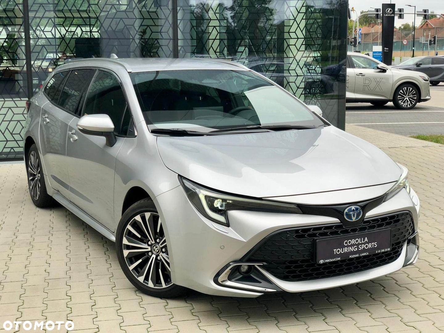 Toyota Corolla 1.8 Hybrid Style - 10