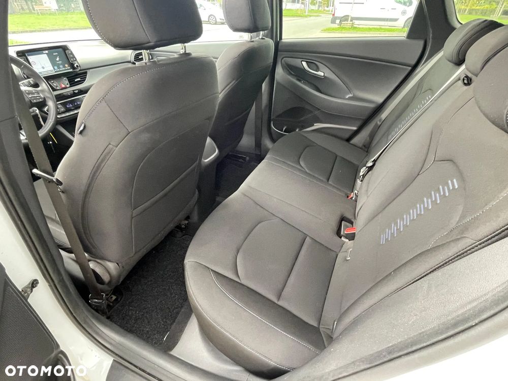 Hyundai i30 1.4 T-GDI DCT Premium - 27
