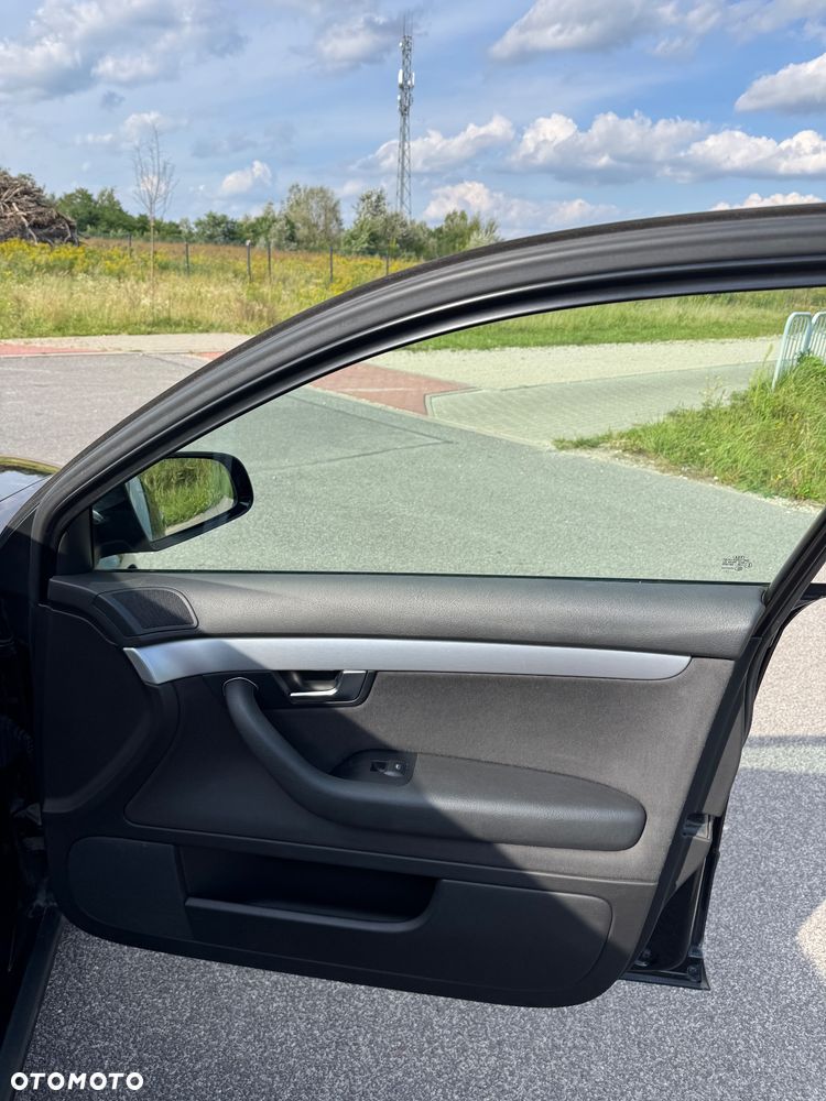 Audi A4 Avant 2.0 TDI - 20