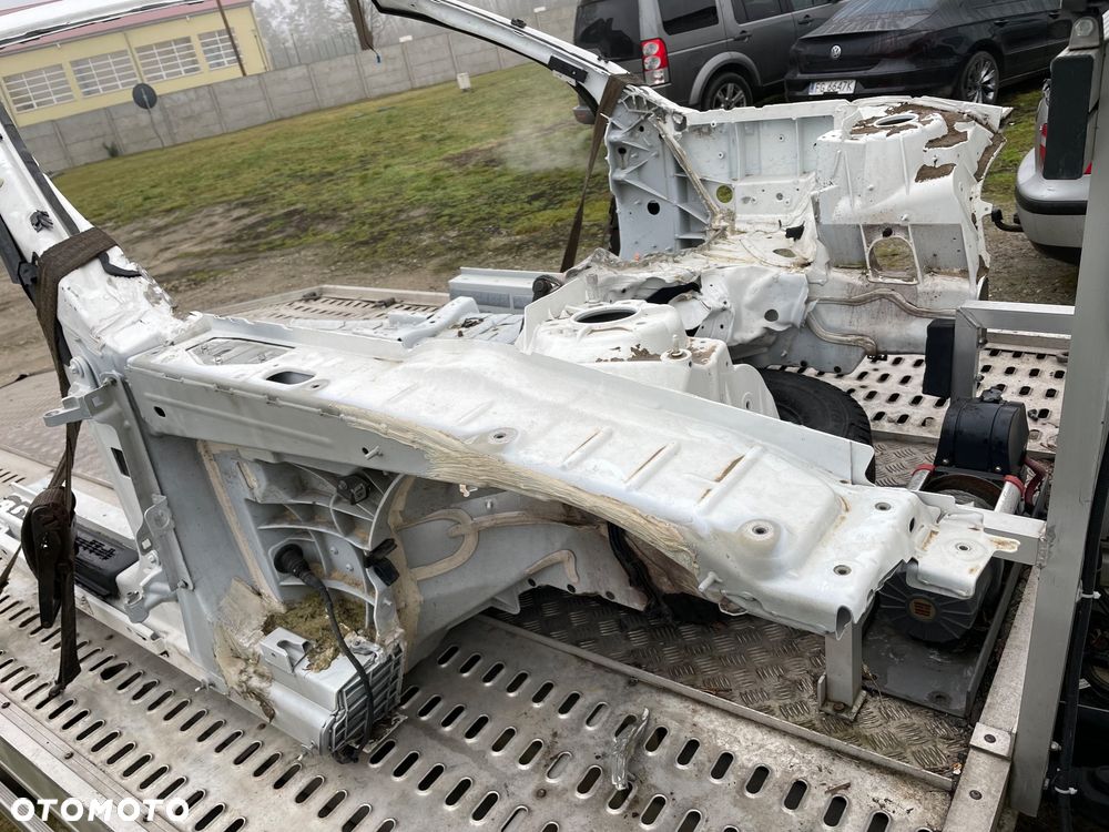 Mercedes Sl 231 r231  słupek fartuch próg ćwiartka pałąk - 10