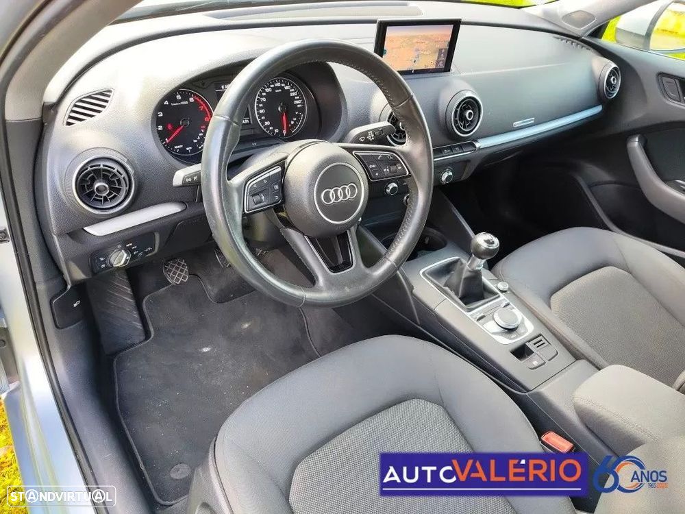 Audi A3 Sportback 30 TFSI - 9