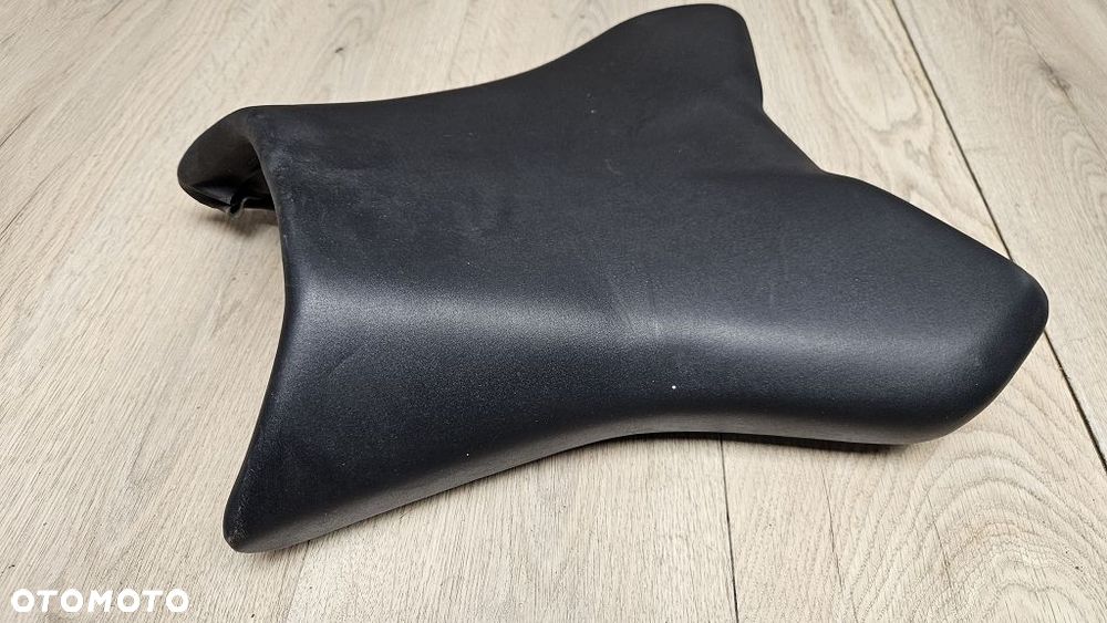 Siedzenie Kanapa Przód Kierowcy Yamaha FZ1 Fazer 1000 (2006-2015) - 2