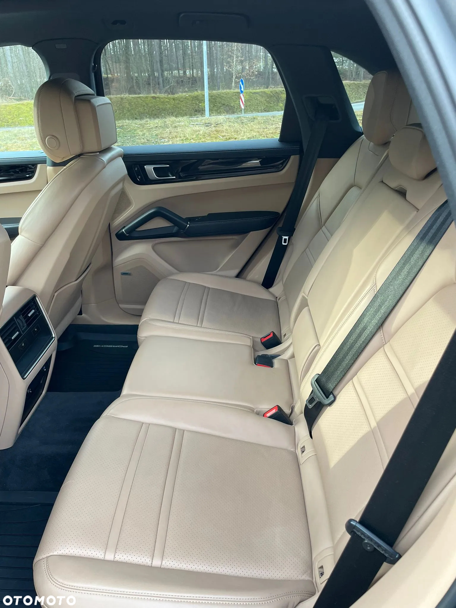 Porsche Cayenne S - 15