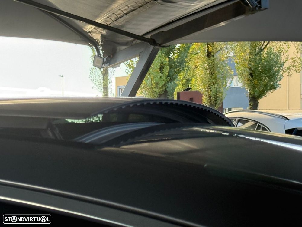 Mercedes-Benz E 220 d Coupe 9G-TRONIC AMG Line - 27