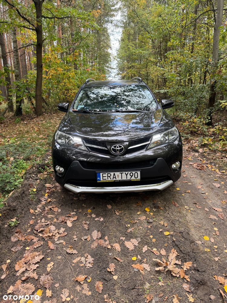 Toyota RAV4 - 1