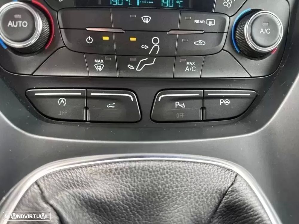 Ford Kuga 1.5 TDCi ST-Line Limited Edition - 55