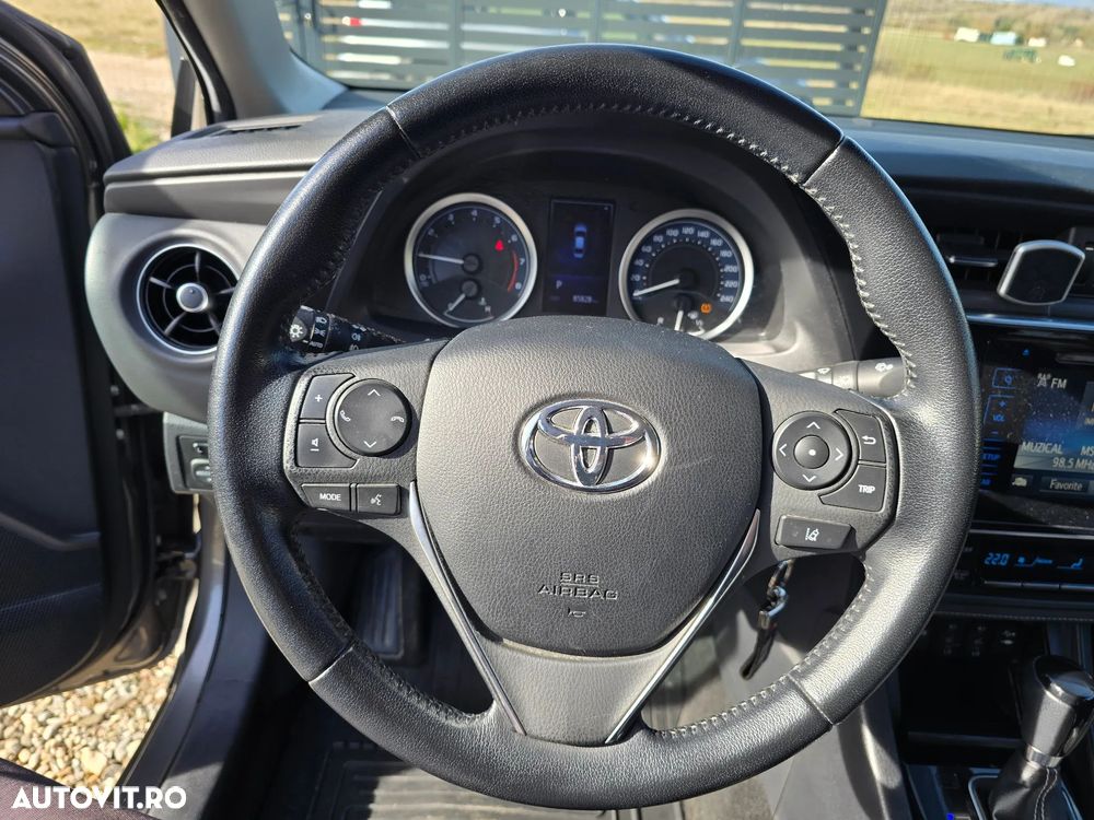 Toyota Corolla 1.6 Valvematic CVT Luna - 11