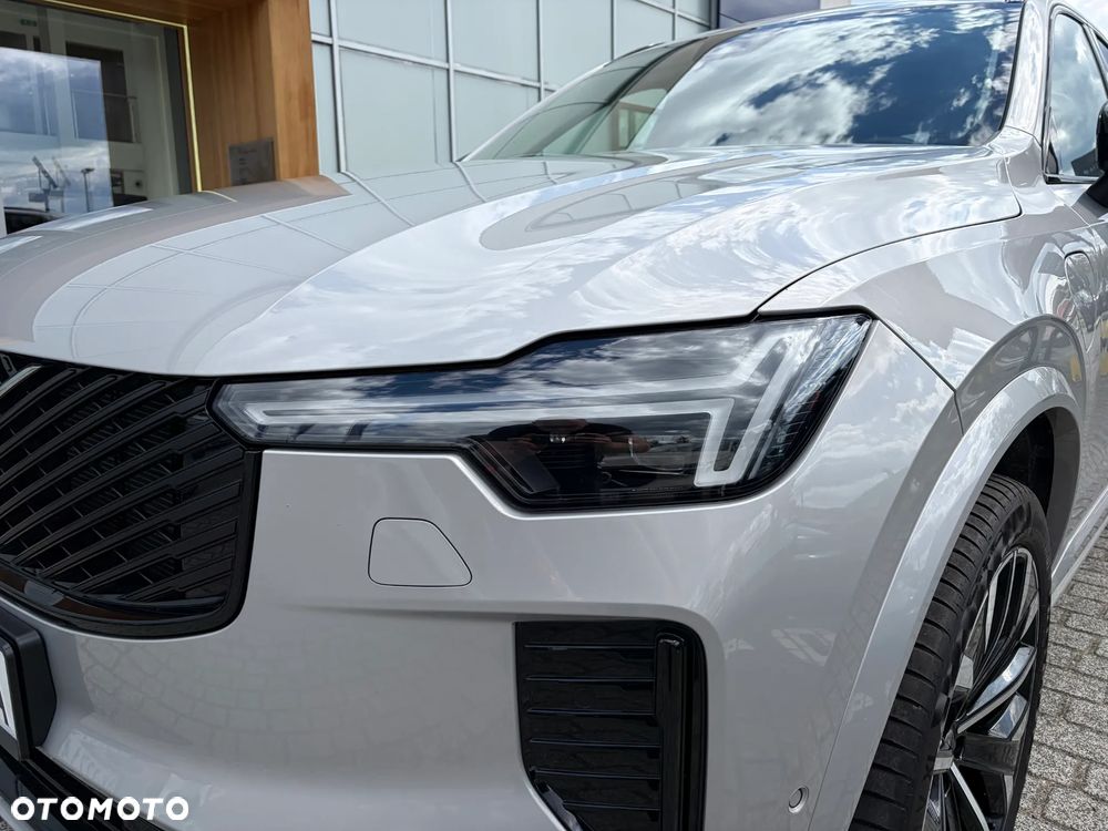 Volvo XC 90 T8 AWD Plug-In Hybrid Plus Dark 7os - 4