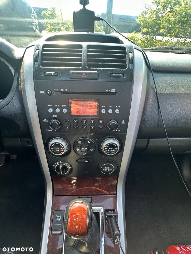 Suzuki Grand Vitara 1.9 DDiS - 13