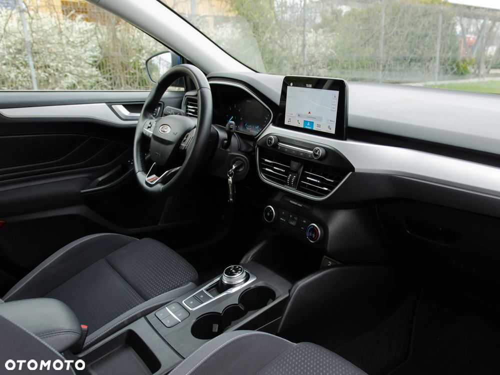Ford Focus - 20