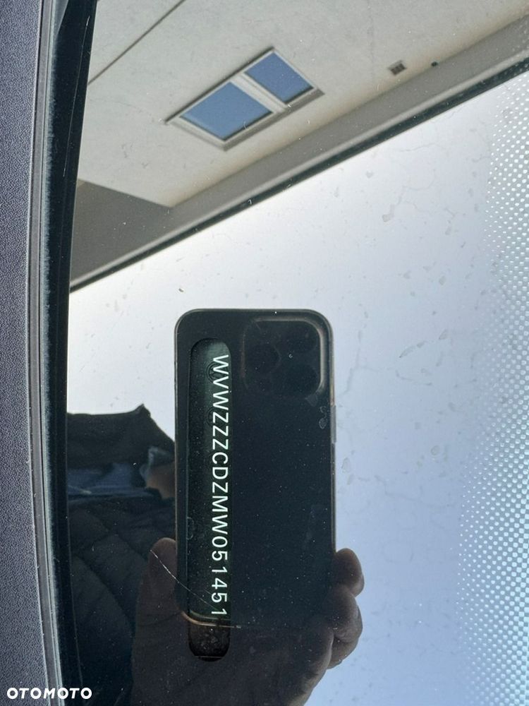 Volkswagen Golf - 11