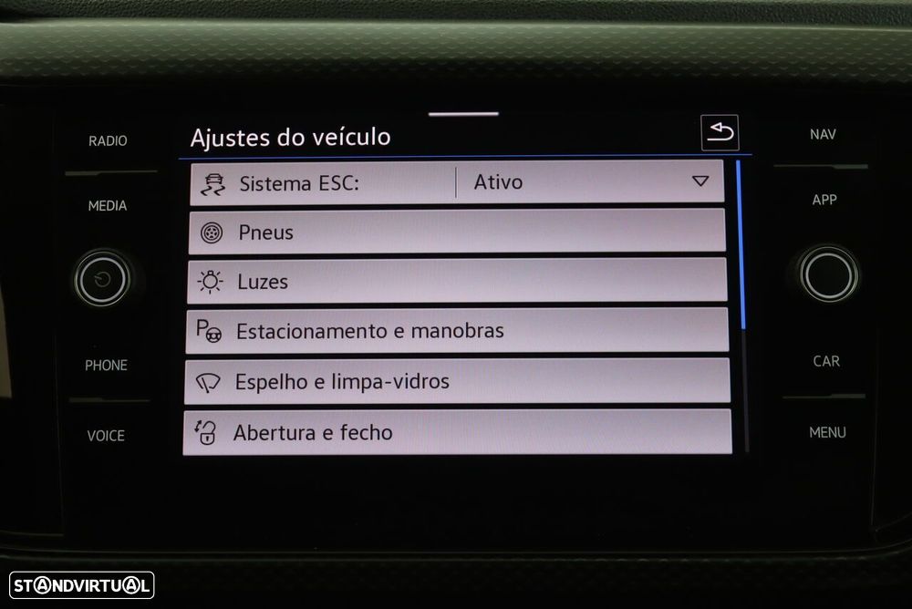 VW T-Cross 1.0 TSI Life - 32