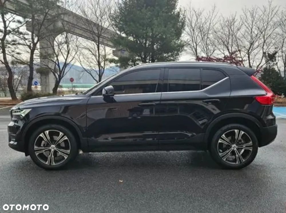 Volvo XC 40 B5 B AWD Inscription - 12