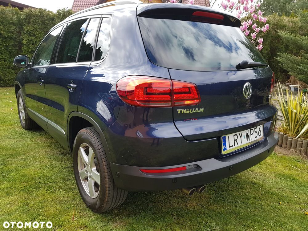 Volkswagen Tiguan 2.0 TDI DPF 4Motion BlueMotion Technology Lounge Sport & Style - 14