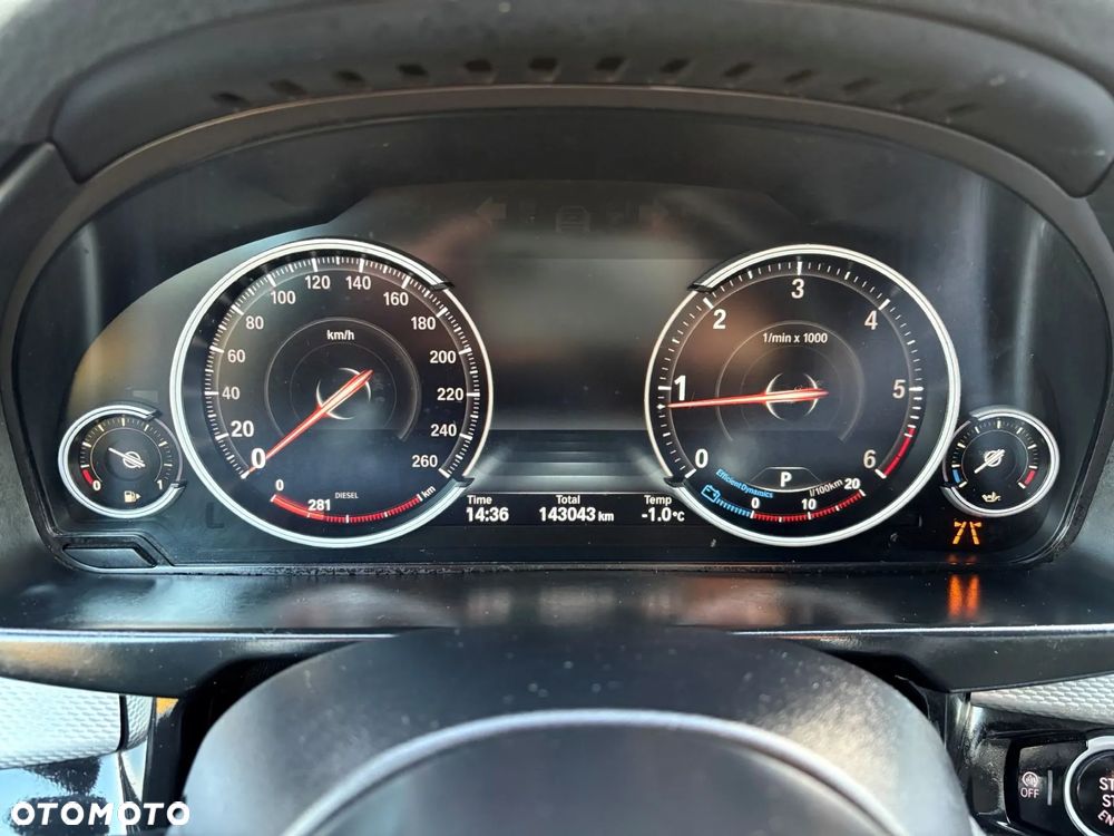 BMW X5 xDrive25d sport - 13