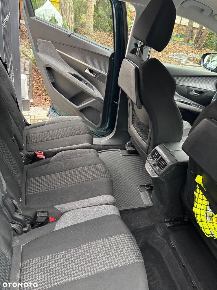 Peugeot 5008 1.6 THP Active S&S EAT6 - 14