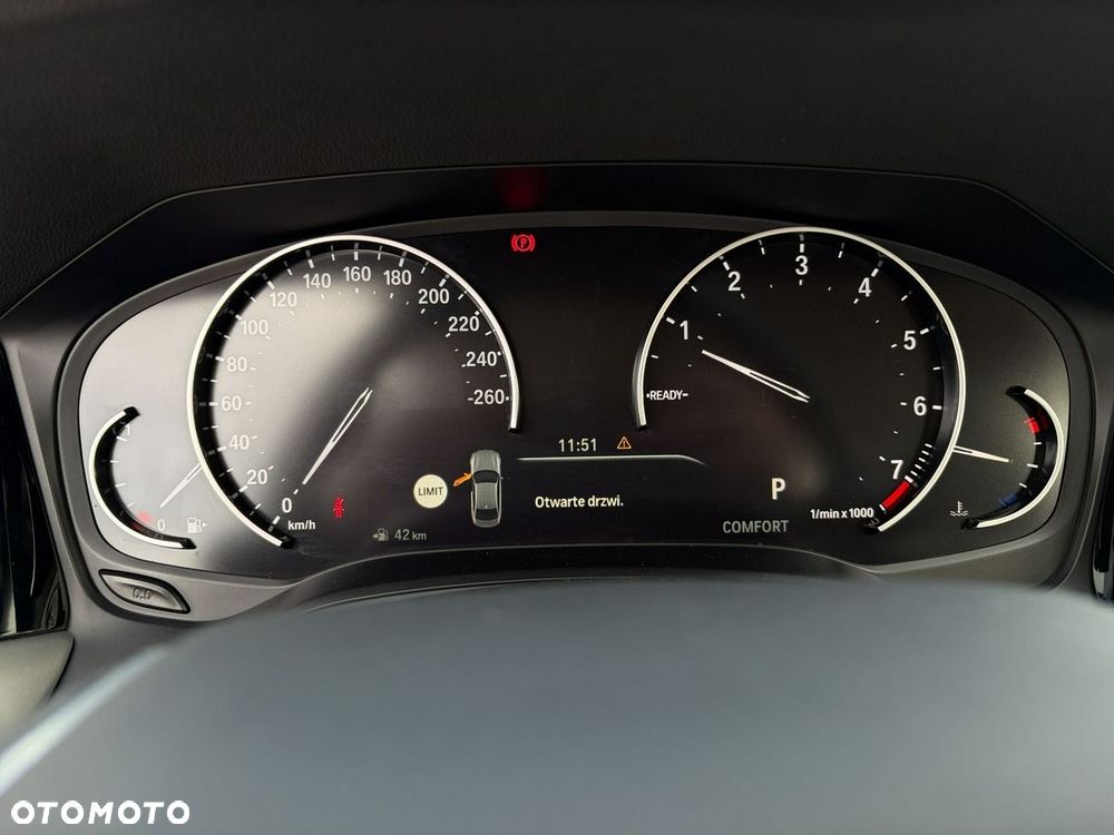 BMW Seria 3 318i - 16