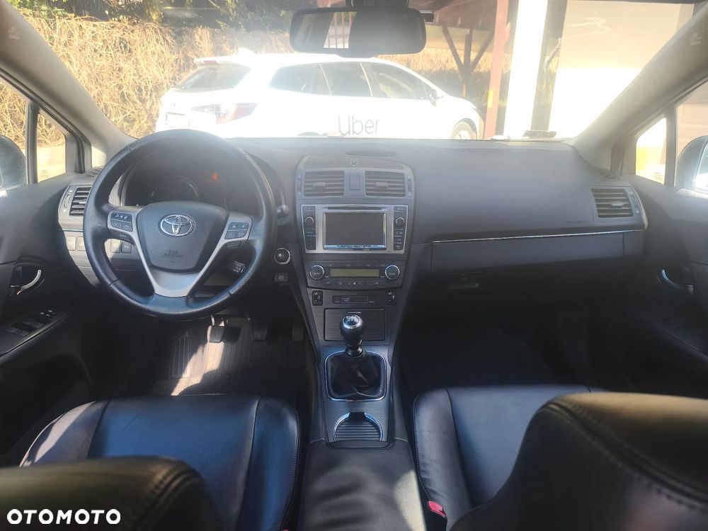 Toyota Avensis 2.2 D-CAT Prestige - 11