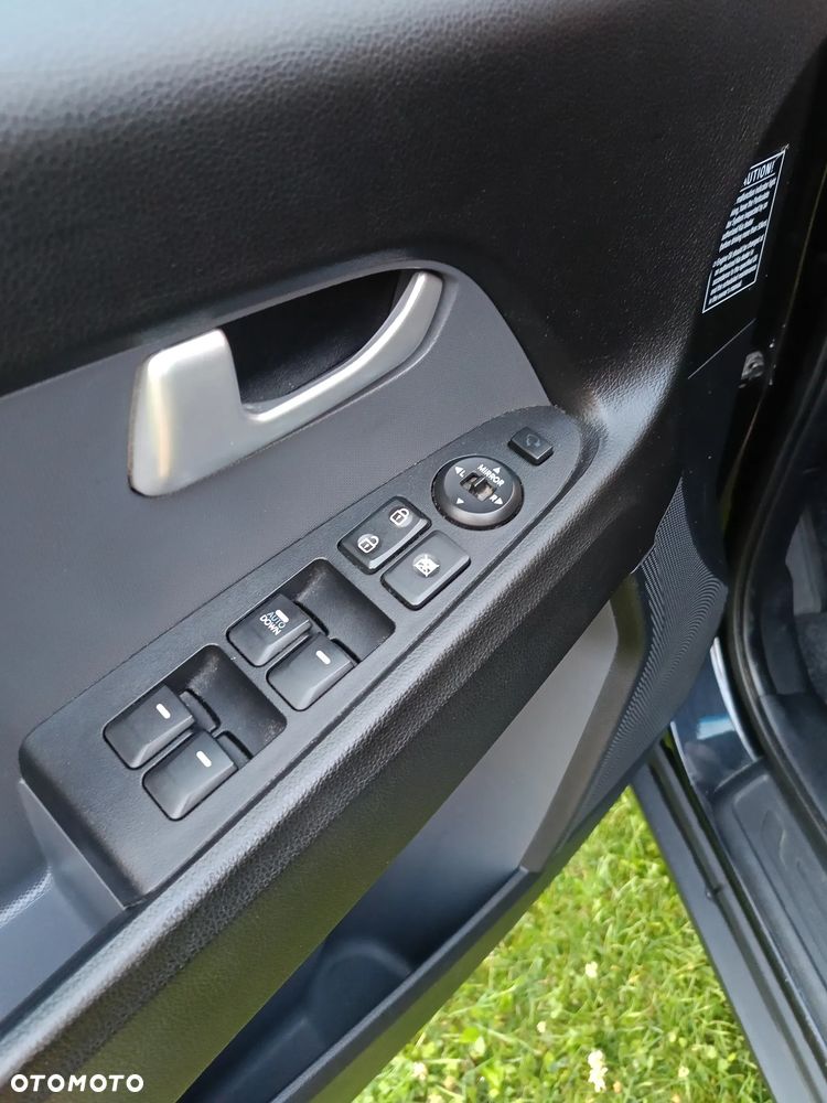 Kia Sportage - 8