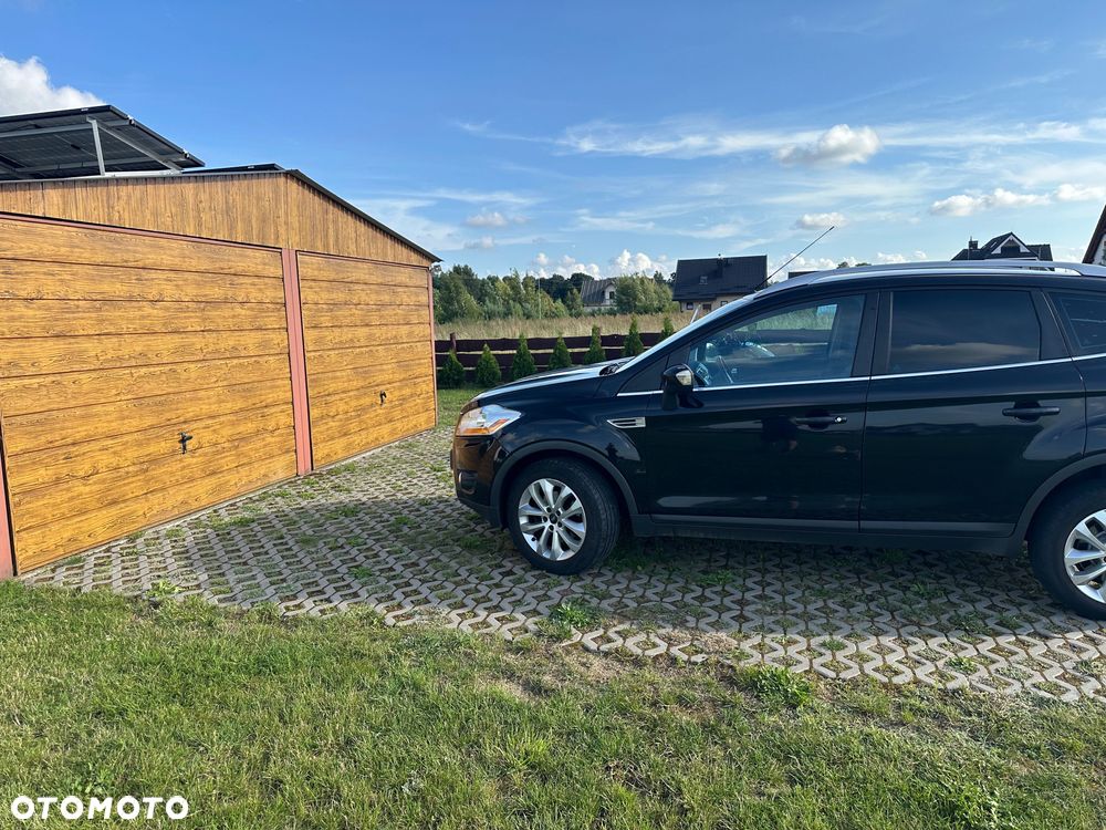 Ford Kuga - 1