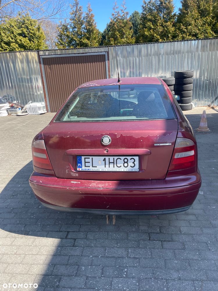 Skoda Octavia 1.6 GLX - 6