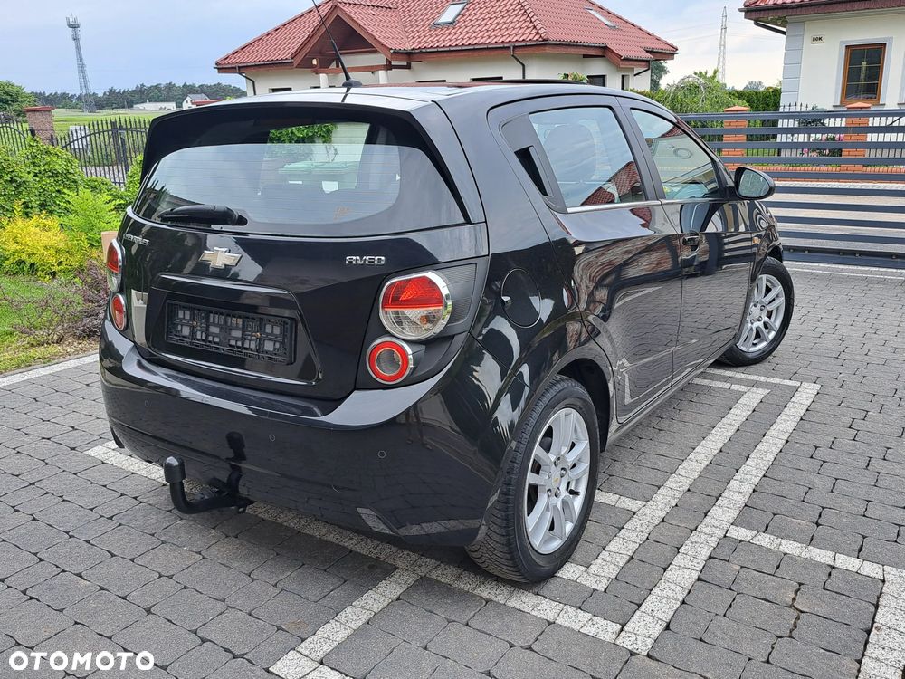 Chevrolet Aveo 1.6 LTZ - 4