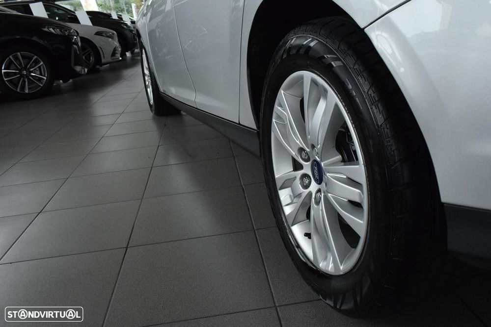 Ford Focus 1.6 TDCi Trend - 21