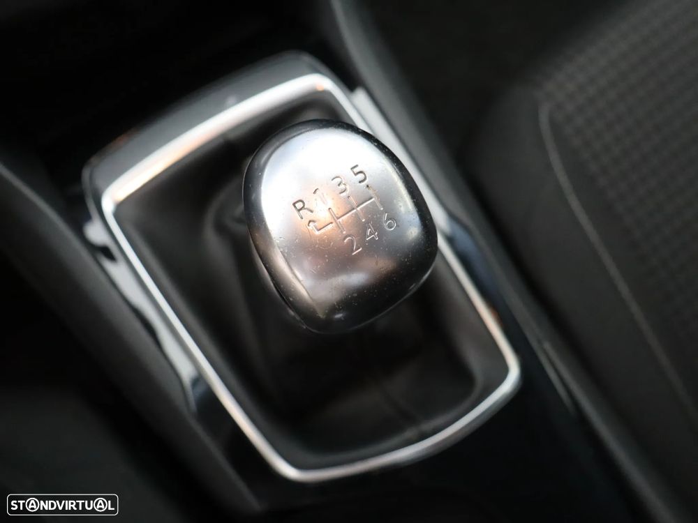 Peugeot 308 SW BlueHDi 120 Stop & Start Active - 21