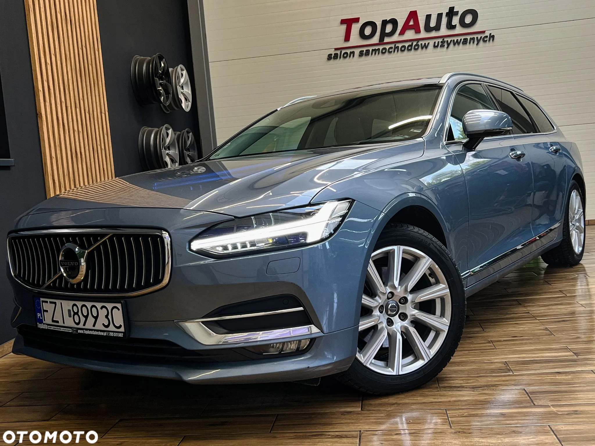 Volvo V90 D5 AWD Geartronic Inscription - 2