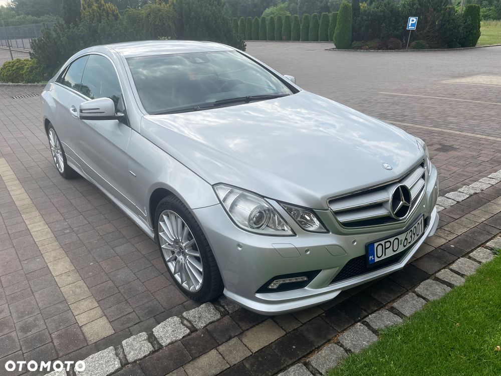Mercedes-Benz Klasa E 350 CGI BlueEff - 3