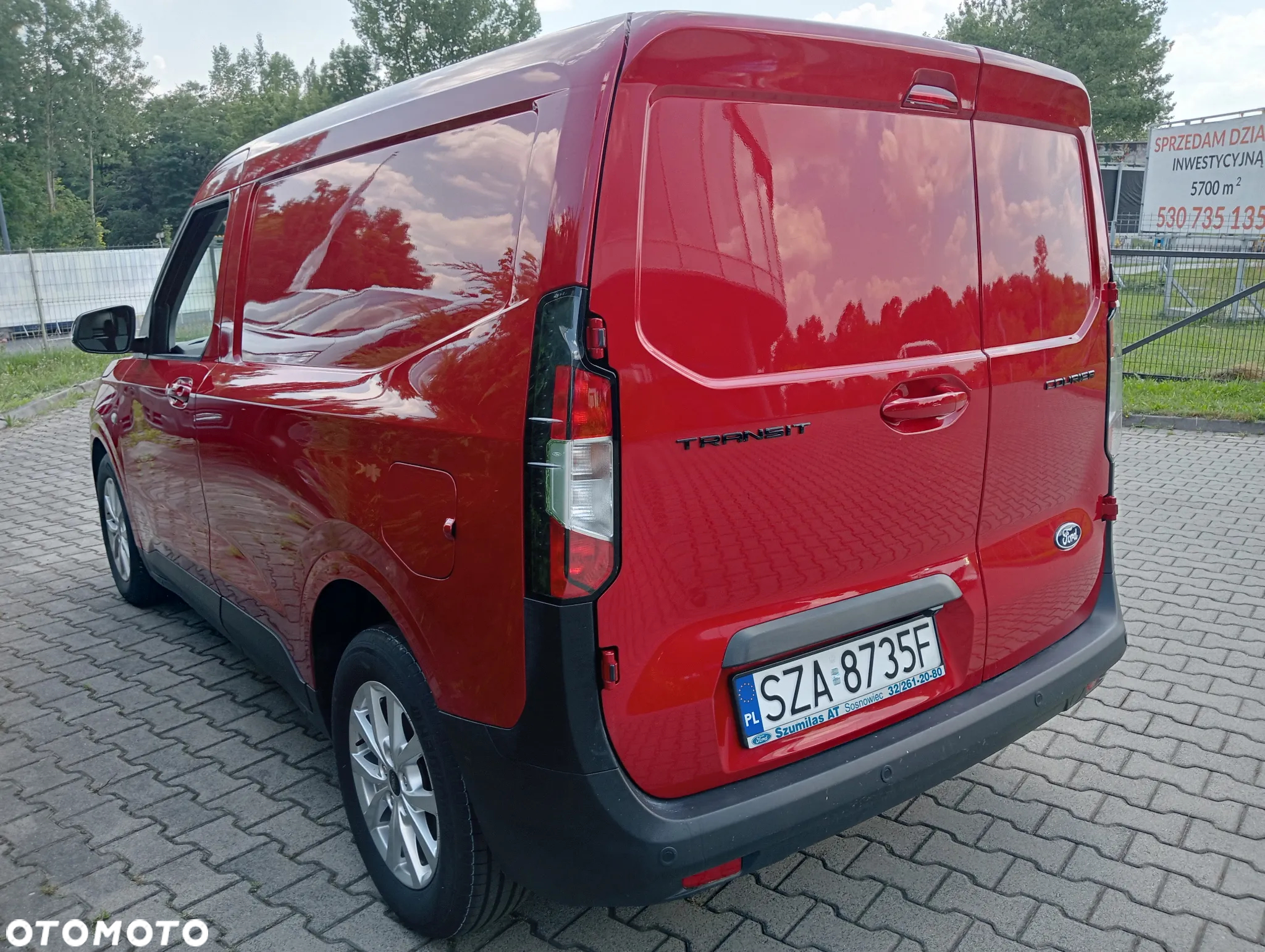 Ford transit courier - 7