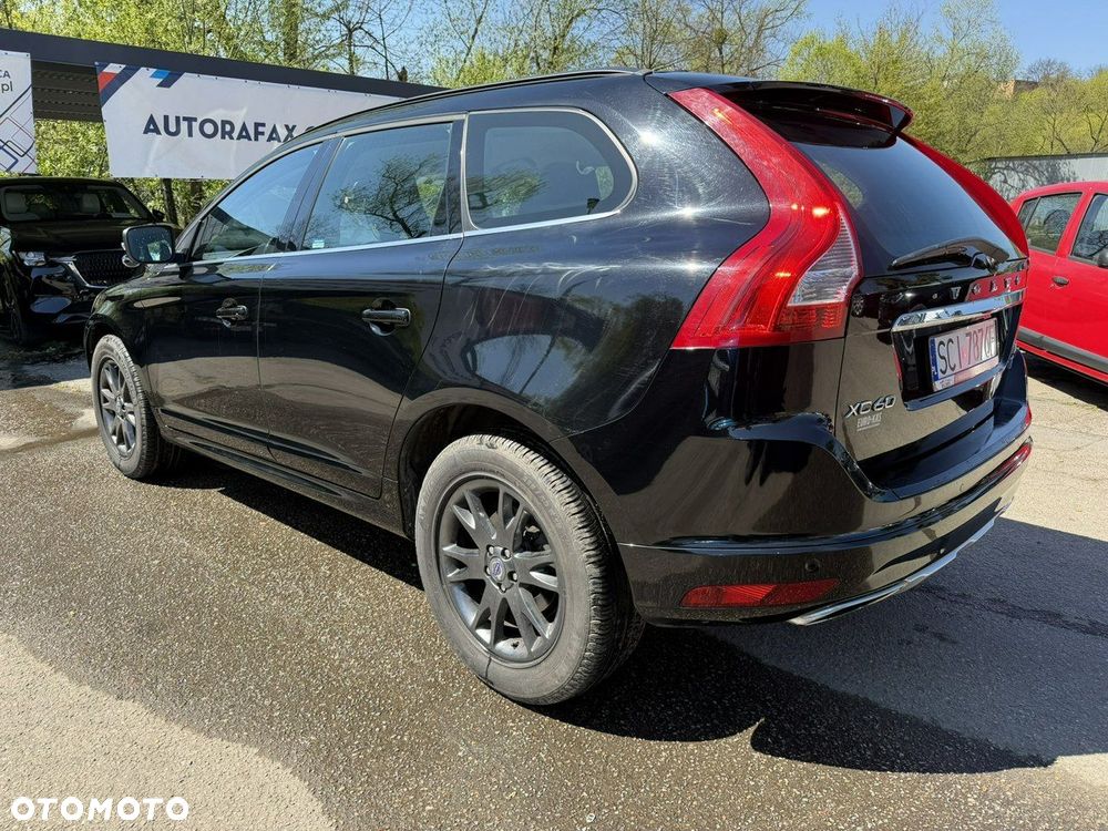 Volvo XC 60 2.4D AWD - 8